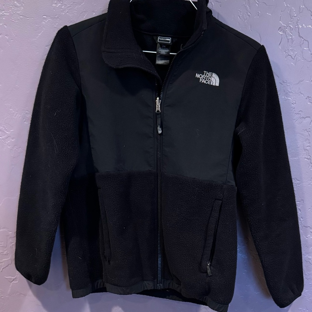 The North Face Kids Black Fleece Jacket - XL